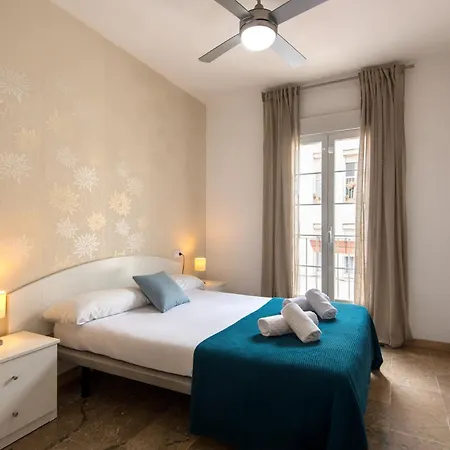New Capuchinos 2bed & 2bath With Parking Apartamento